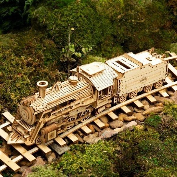 Maquette de train à construire